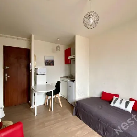 Rent this 1 bed apartment on 25 Rue Saint-Martin in 47000 Agen, France