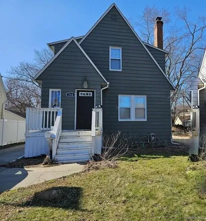 Rent this 3 bed house on 310 South Connecticut Avenue in Royal Oak, MI 48067