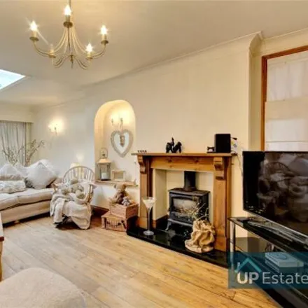 Image 2 - 236 Broad Lane, Coventry, CV5 7AU, United Kingdom - House for sale