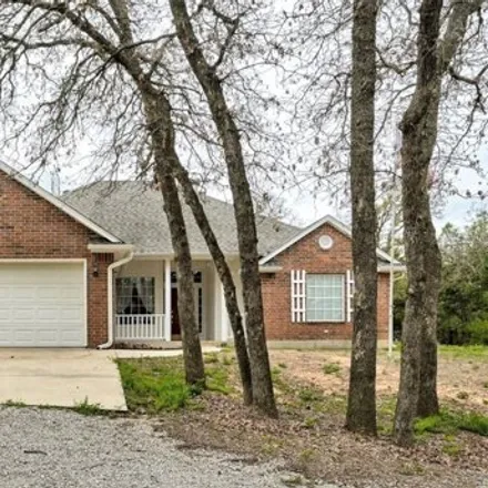 Buy this 3 bed house on Stella Road in Norman, OK