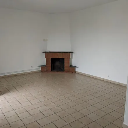 Rent this 5 bed apartment on Douze in Rue des Frères Robert et Gérard Darbins, 40000 Mont-de-Marsan