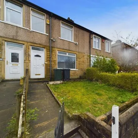 Buy this 3 bed townhouse on Carr Bottom Road Hawes Grove in Carr Bottom Road, Bradford