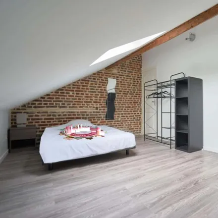 Rent this 3 bed room on 11 Rue du Marché in 59046 Lille, France
