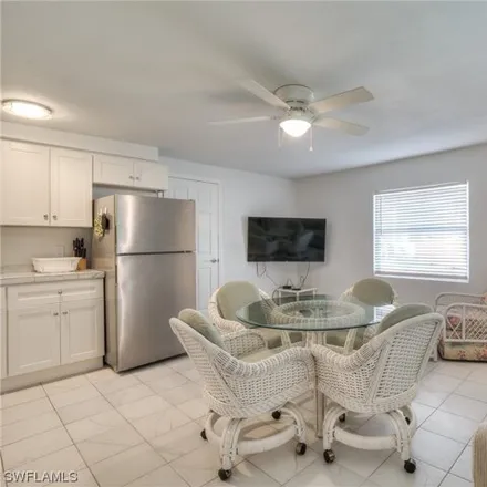 Image 7 - 84 Delmar Avenue, Fort Myers Beach, Lee County, FL 33931, USA - House for sale