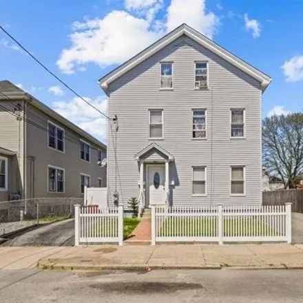 Image 1 - 12 Gooding Street, Pawtucket, RI 02860, USA - Townhouse for sale