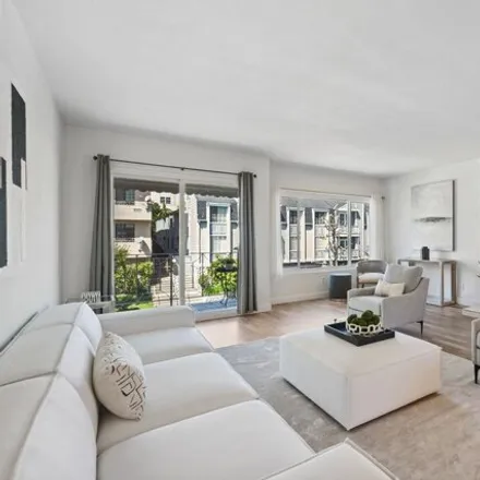 Image 4 - 1454 Reeves Street, Los Angeles, CA 90035, USA - Condo for sale