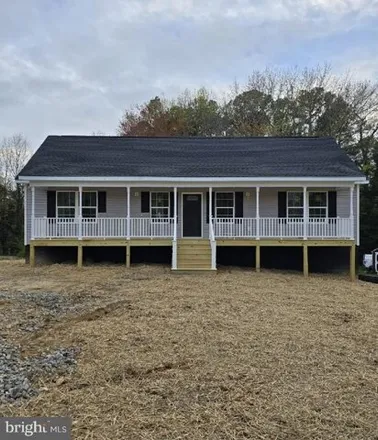 Buy this 3 bed house on 38 East Jefferson Street in Warsaw, VA 22572