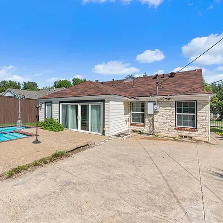 Image 2 - 2630 Marvin Avenue, Dallas, TX 75211, USA - Room for rent