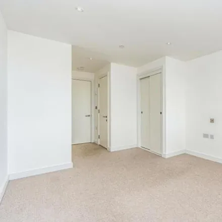 Image 9 - Moresby Tower, Ocean Way, Southampton, SO14 3LY, United Kingdom - Room for rent