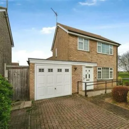 Buy this 3 bed house on Becketts Close in Ramsey, PE26 1ET