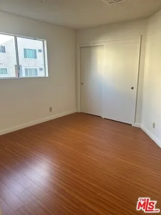 Image 2 - 4148 Rosewood Avenue, Los Angeles, CA 90004, USA - Apartment for rent