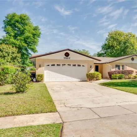 Buy this 3 bed house on 7507 Waunatta Court in Goldenrod, Orange County