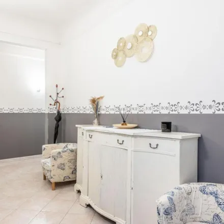Rent this 2 bed apartment on Via Ricasoli 17 in 50112 Florence FI, Italy