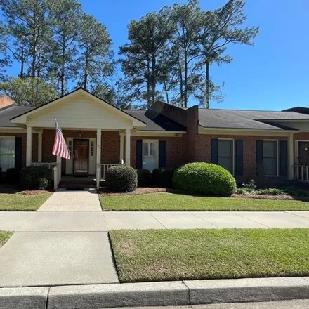 Buy this 2 bed house on 209 West Boulevard in Moultrie, GA 31768