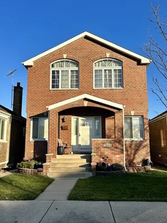 Buy this 3 bed house on 5827 South Nashville Avenue in Chicago, IL 60638