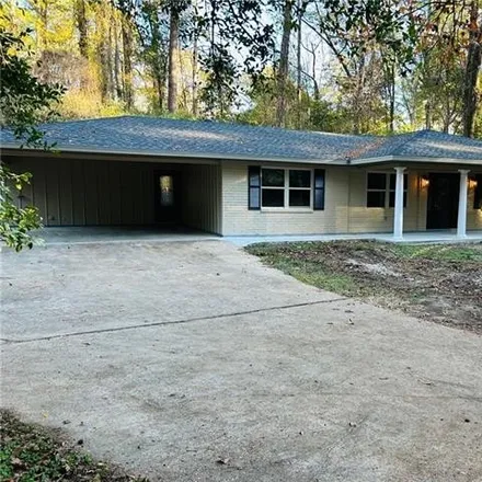 Buy this 4 bed house on 2507 Military Highway in Pineville, LA 71360