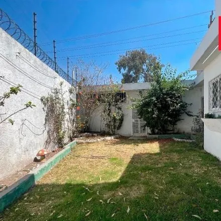 Buy this 4 bed house on Avenida 15 de Mayo in 72060 Puebla City, PUE