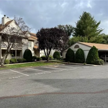 Rent this 2 bed condo on 33 Langdon Court in Berlin, CT 06037