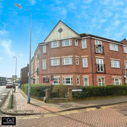 Rent this 2 bed apartment on Joe's Cash for Clothes in Hill Passage, Rowley Regis