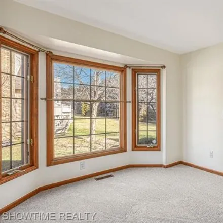 Image 7 - 54438 Cambridge Drive, Shelby Charter Township, MI 48315, USA - Condo for sale