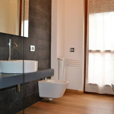 Image 2 - Viale Gian Galeazzo, 20136 Milan MI, Italy - Apartment for rent