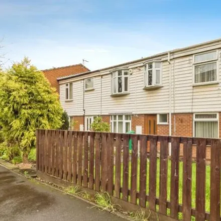 Buy this 3 bed townhouse on 17 Previn Gardens in Nottingham, NG3 2HR