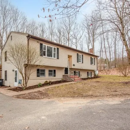Buy this 5 bed house on 171 Kimberly Lane in Woodbury, Naugatuck Valley Planning Region
