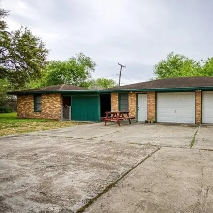 Image 4 - 160 Kissling Avenue, Robstown, TX 78380, USA - House for sale