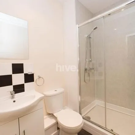 Image 7 - Eighth Avenue, Newcastle upon Tyne, NE6 5YB, United Kingdom - Apartment for rent