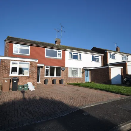 Rent this 3 bed apartment on 1 Hill View Road in Chelmsford, CM1 7RS