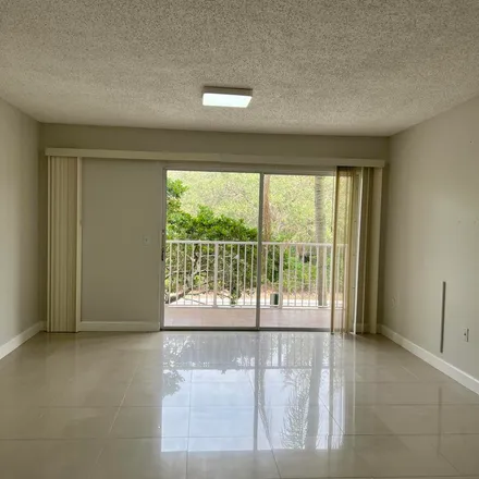 Image 1 - Wiles Road, Coconut Creek, FL 33073, USA - Apartment for rent
