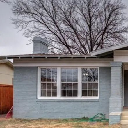 Buy this 3 bed house on 2180 15th Street in Lubbock, TX 79401