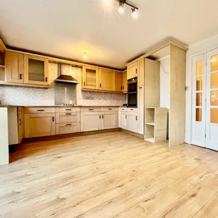 Rent this 3 bed room on Holyrood Avenue in London, HA2 8UD