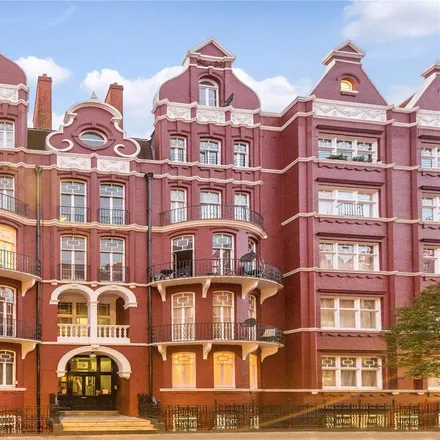 Rent this 5 bed apartment on Hyde Park Mansions in 9 Cabbell Street, London