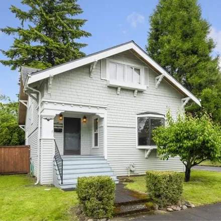 Buy this 4 bed house on 1706 Northeast 53rd Avenue in Portland, OR 97213