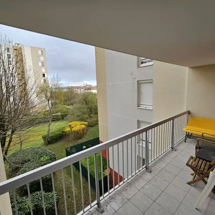 Image 7 - 4 Rue de Touraine, 93330 Neuilly-sur-Marne, France - Apartment for rent