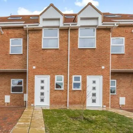 Buy this 4 bed townhouse on Hivings Hill in Chesham, HP5 2PG