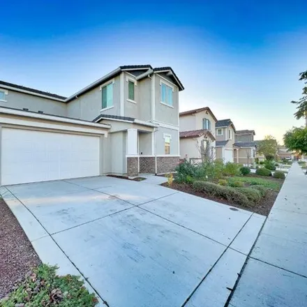 Buy this 4 bed house on 33 in 3040 Mansfield Street, Roseville