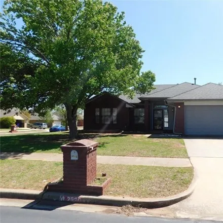 Rent this 3 bed house on 383 Ridge Bluff Court in Norman, OK 73071