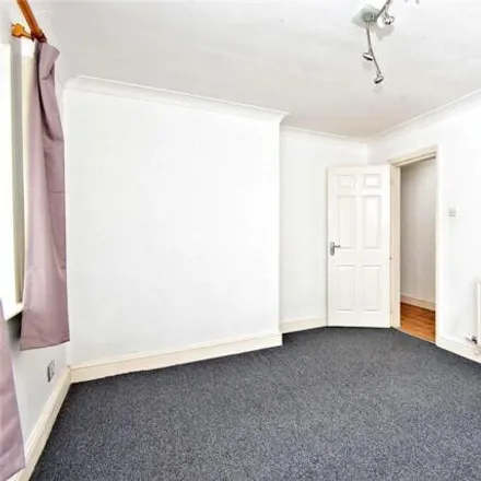 Image 4 - Grosvenor Road, Southend-on-Sea, SS0 8ER, United Kingdom - Apartment for sale