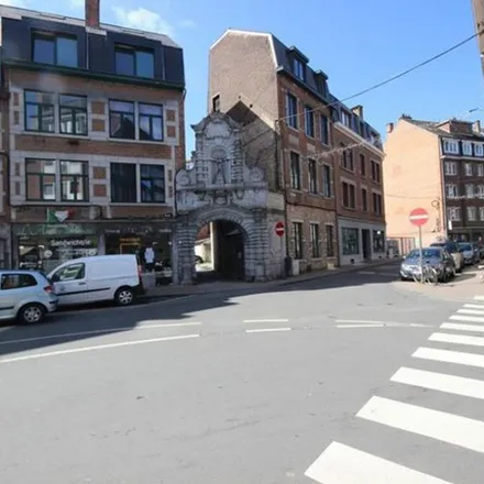 Rent this 1 bed apartment on Rue Bas de la Place 32;34 in 5000 Namur, Belgium