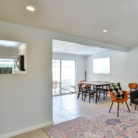 Image 3 - 2015 Lawrence Street, Palm Springs, CA 92264, USA - House for rent