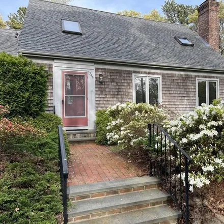 Rent this 3 bed house on 346 Sippewissett Road in Barnstable County, Falmouth