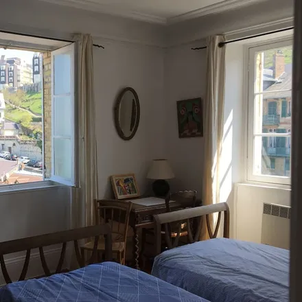 Rent this 2 bed apartment on 14360 Trouville-sur-Mer