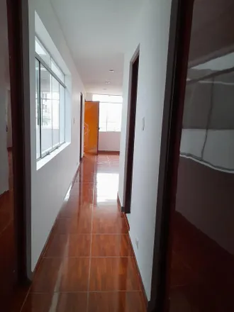 Buy this 9 bed apartment on Institución educativa inicial Alfonso Ugarte Vernal in Calle Las Maracuyás, Independencia