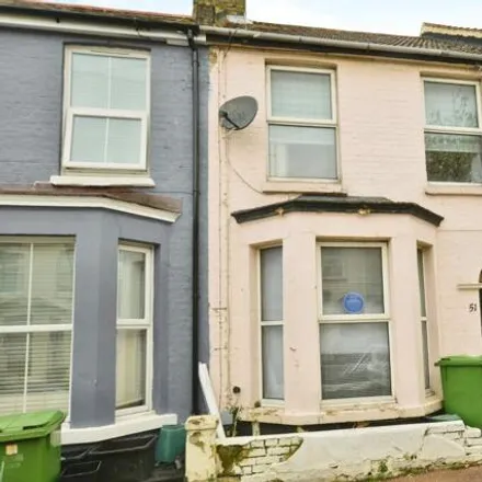 Buy this 2 bed townhouse on Walton Road in Folkestone, CT19 5QX