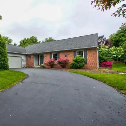 Buy this 3 bed house on 355 Talbot Circle in Manor Township, PA 17603