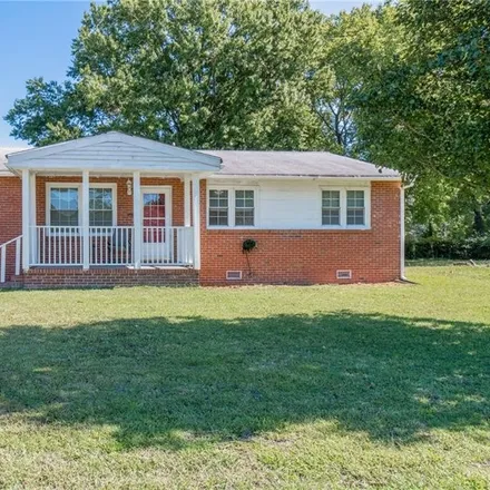 Buy this 4 bed house on 740 Mullen Road in Doziers Corner, Chesapeake