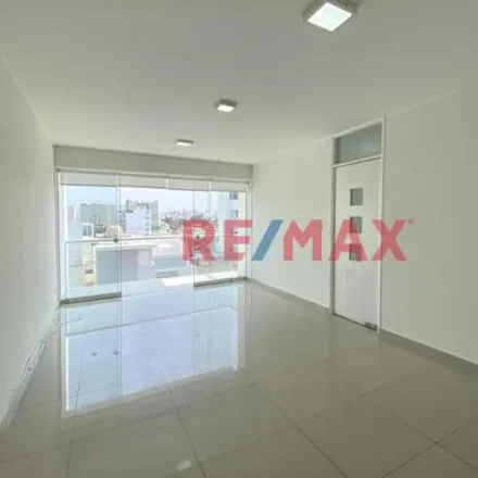 Rent this 3 bed apartment on La Casuarina in Surquillo, Lima Metropolitan Area 15038