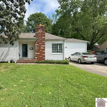 Buy this 3 bed house on 349 Parker Street in Mayfield, KY 42066